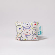 Lade das Bild in den Galerie-Viewer, Pocket - Change to Green